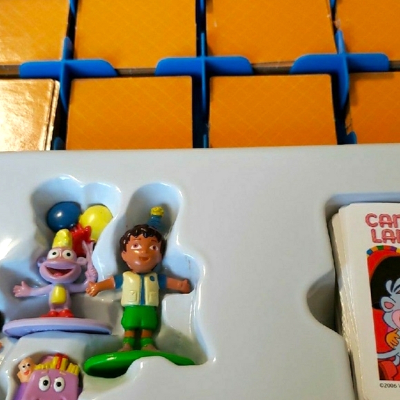 Hasbro Candy Land/Memory Nick Jr. Dora The Explorer Games (2 in 1) Tin Edition - Picture 6 of 7